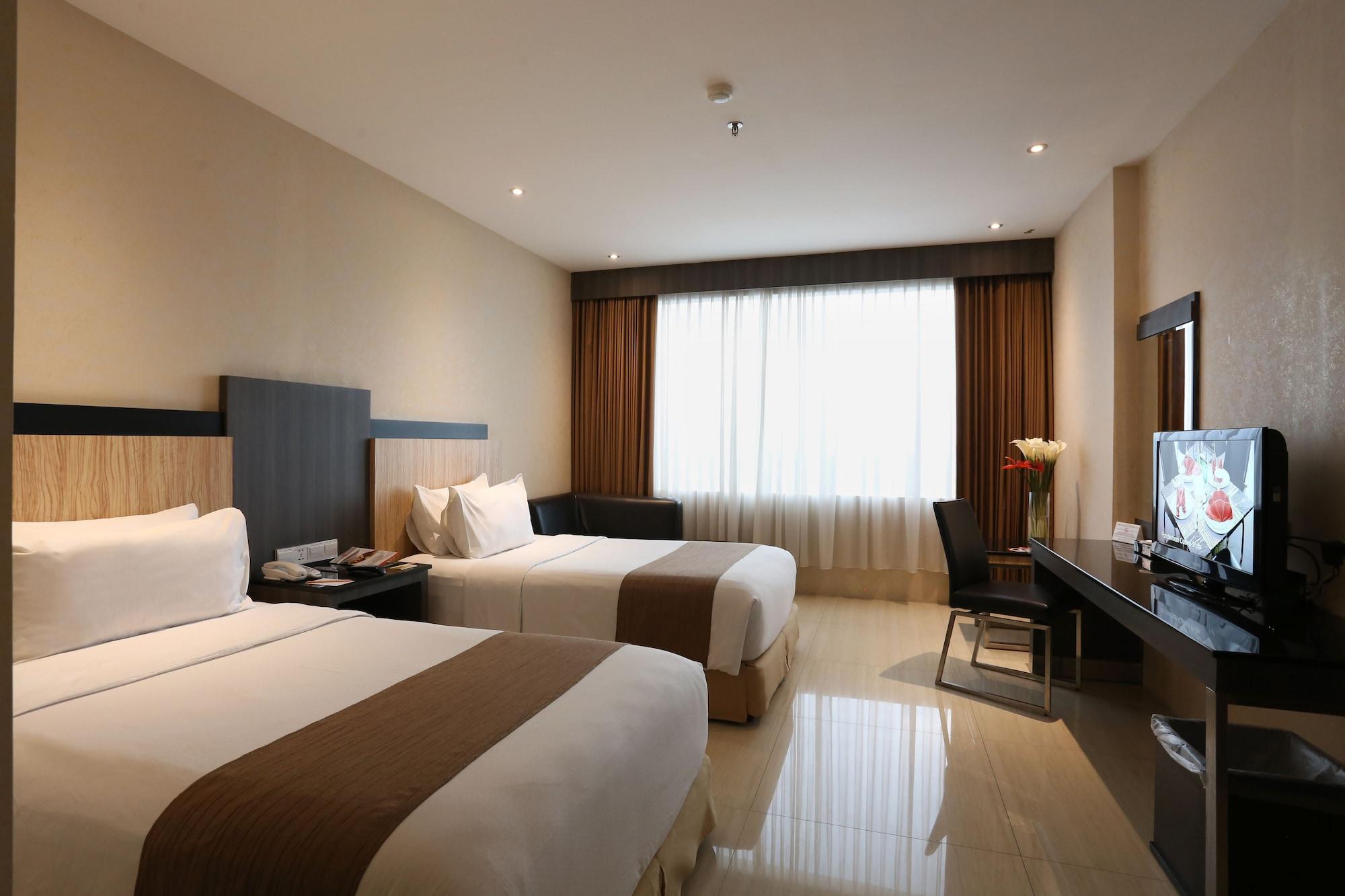 Aria Gajayana Hotel Malang Ngoại thất bức ảnh