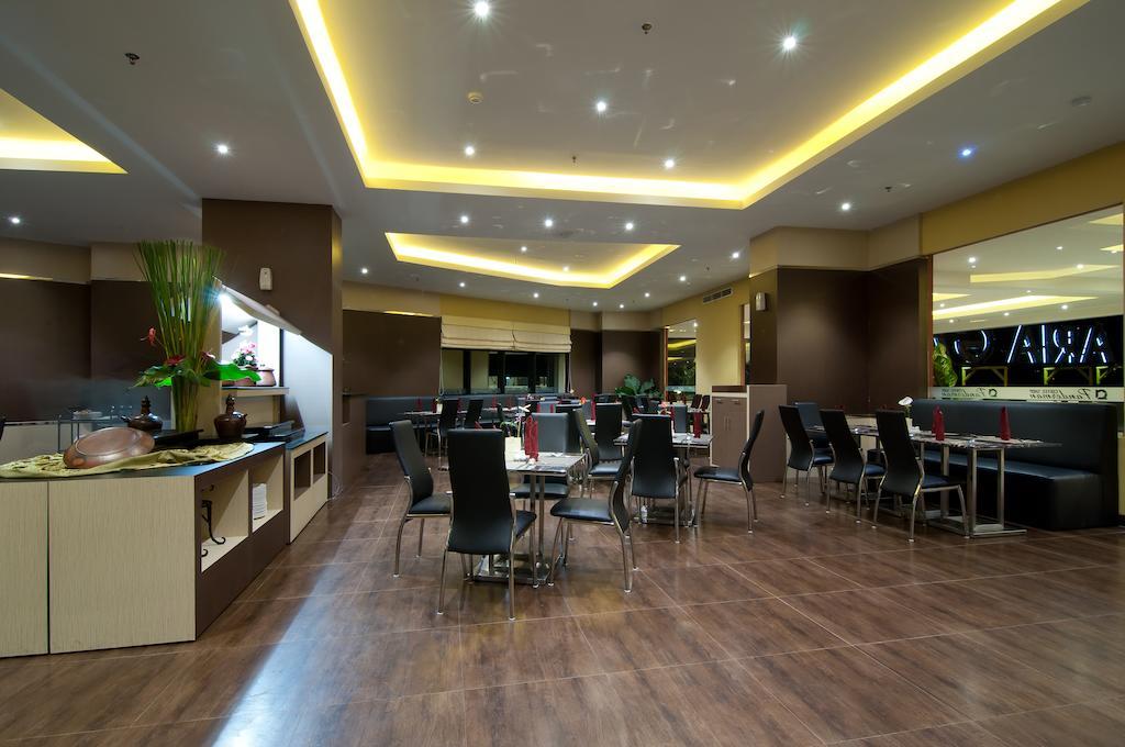 Aria Gajayana Hotel Malang Ngoại thất bức ảnh